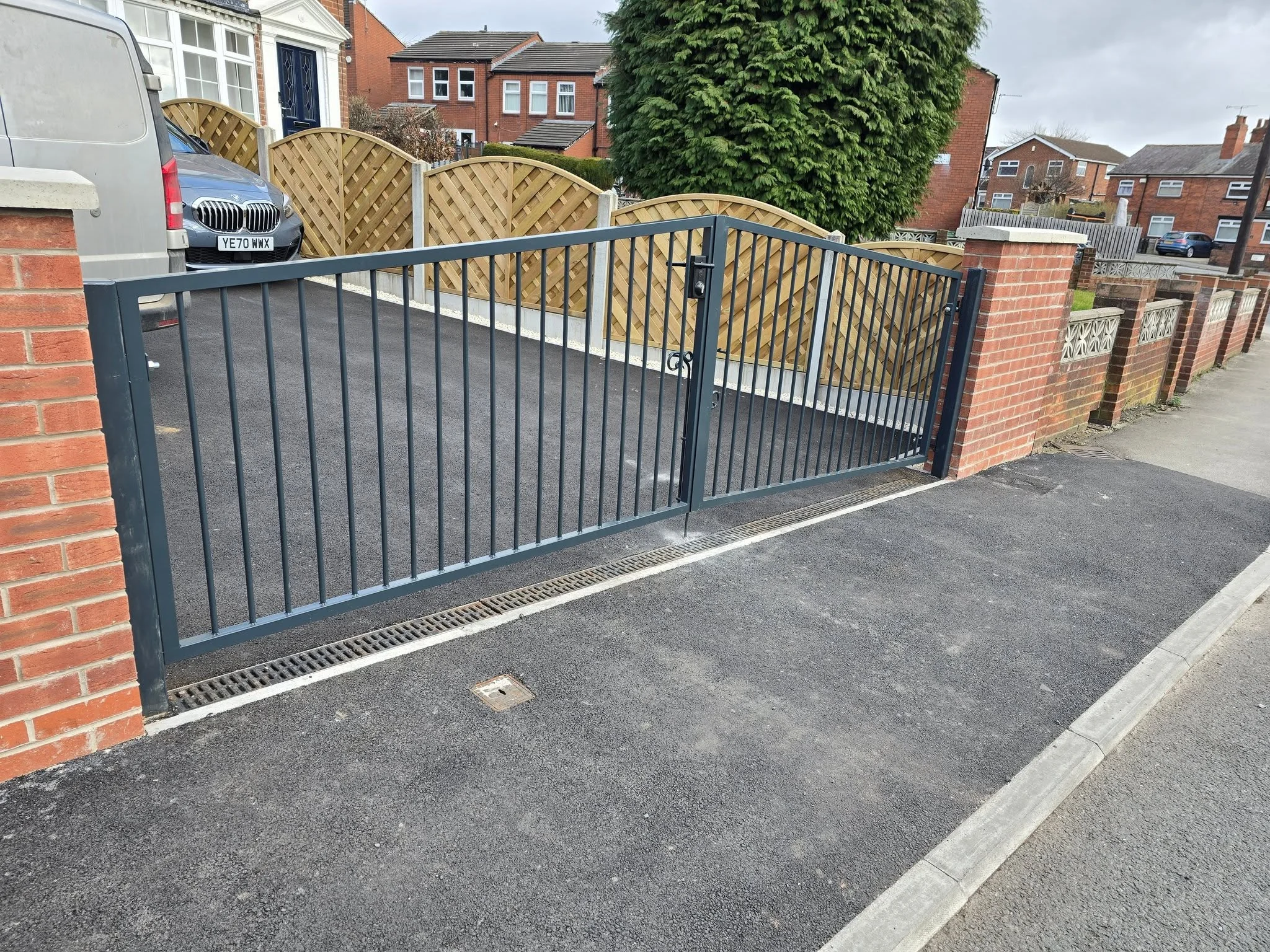 driveway gates